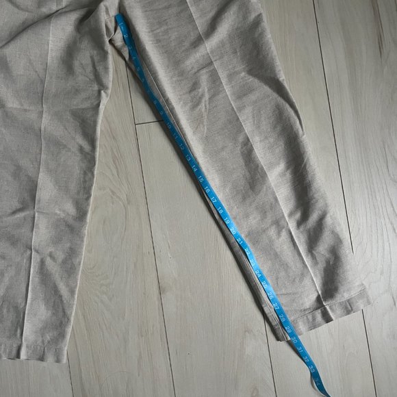 ❌SOLD❌ Vintage Liz Claiborne Pleated Linen Trousers - Picture 8 of 9